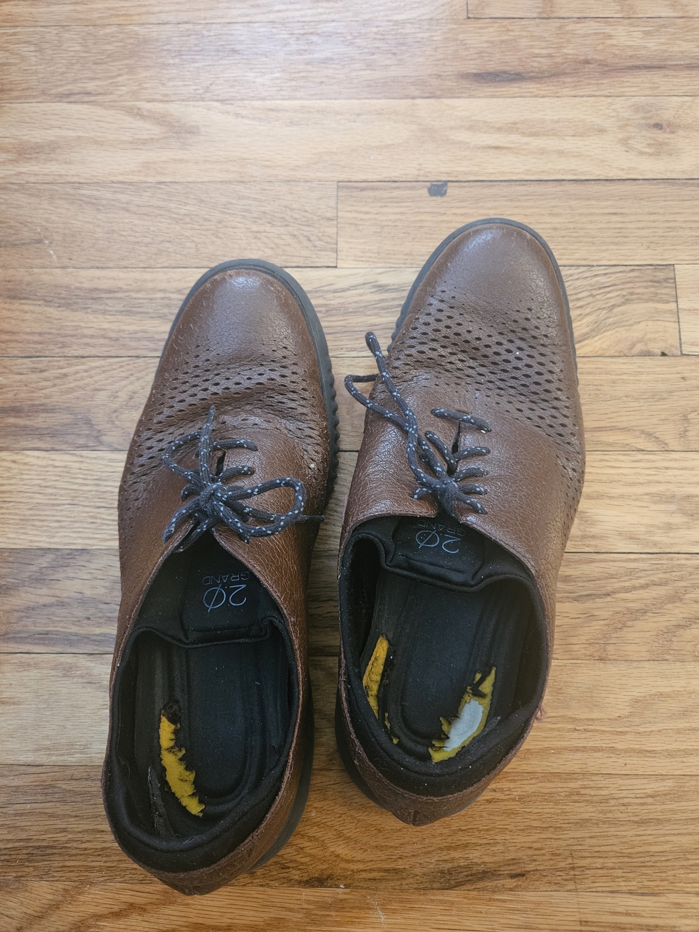 Men's Cole Haan Brown Perforated Lace-Up Casual Shoes Size 10M- Rare Style